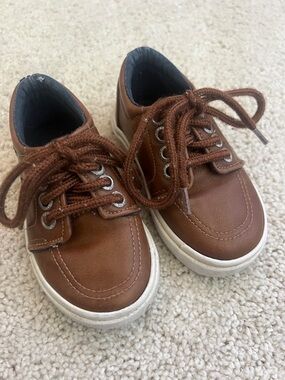 Nautica Toddler Dress Shoes - size 5